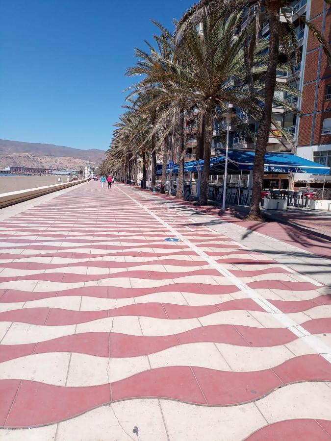 Ferienwohnung Espectacular Vivienda Junto A La Playa Y Paseo Maritimo En Almería Exterior foto